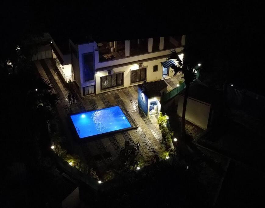 Stayhaven Aqua With Pvt Theatre & Pool Bombay Exterior foto